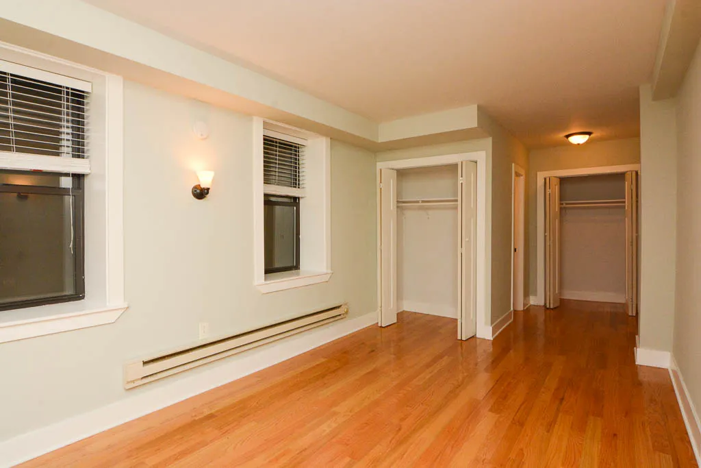 1347 North Dearborn Apartments