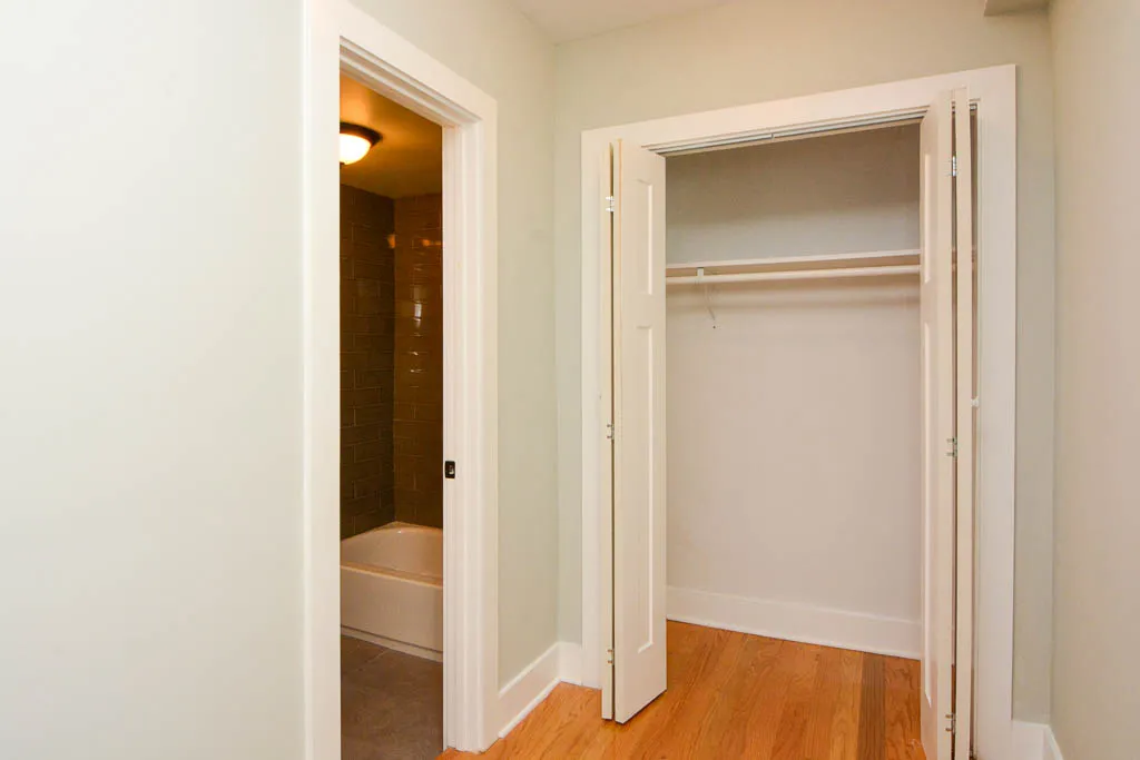 1347 North Dearborn Apartments