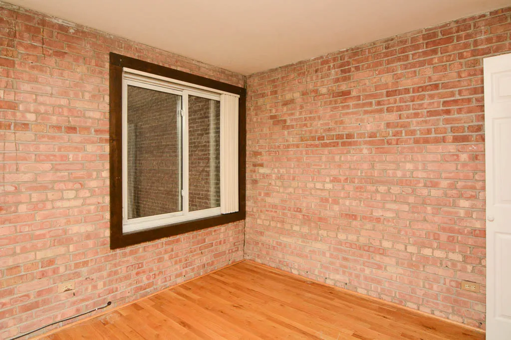 1220 N LA SALLE ST 60610-1220 N LaSalle-Chicago-IL