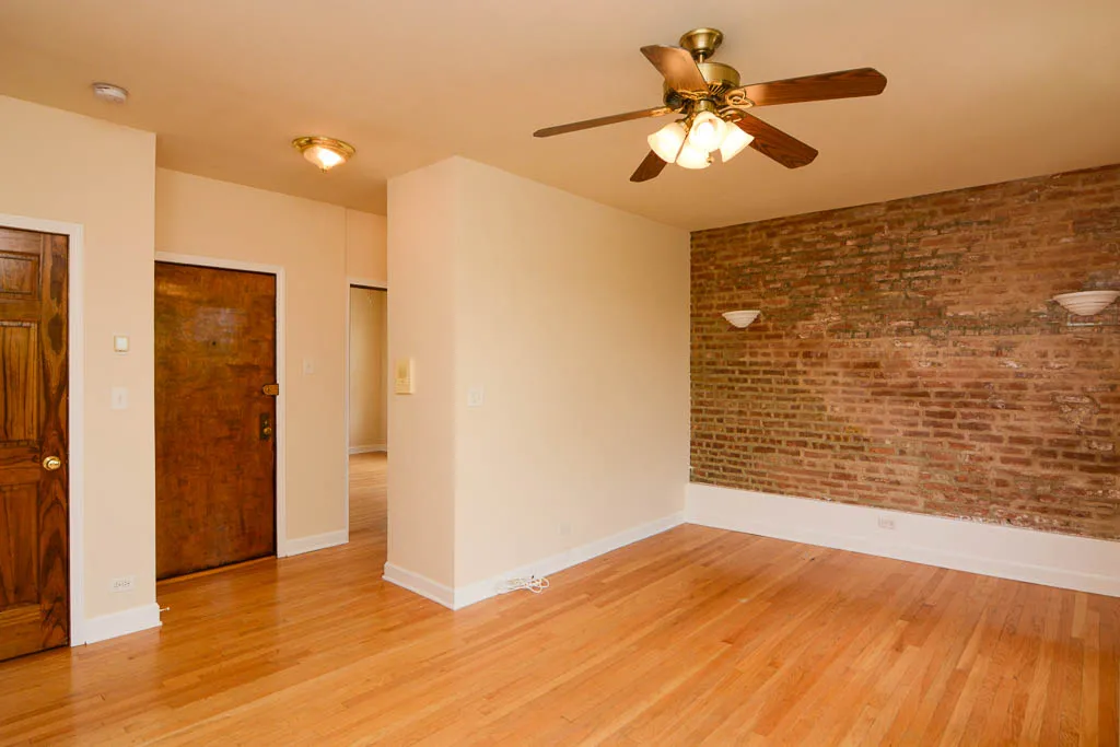 4225 N PAULINA ST 60613-4225-4235 North Paulina-Chicago-IL