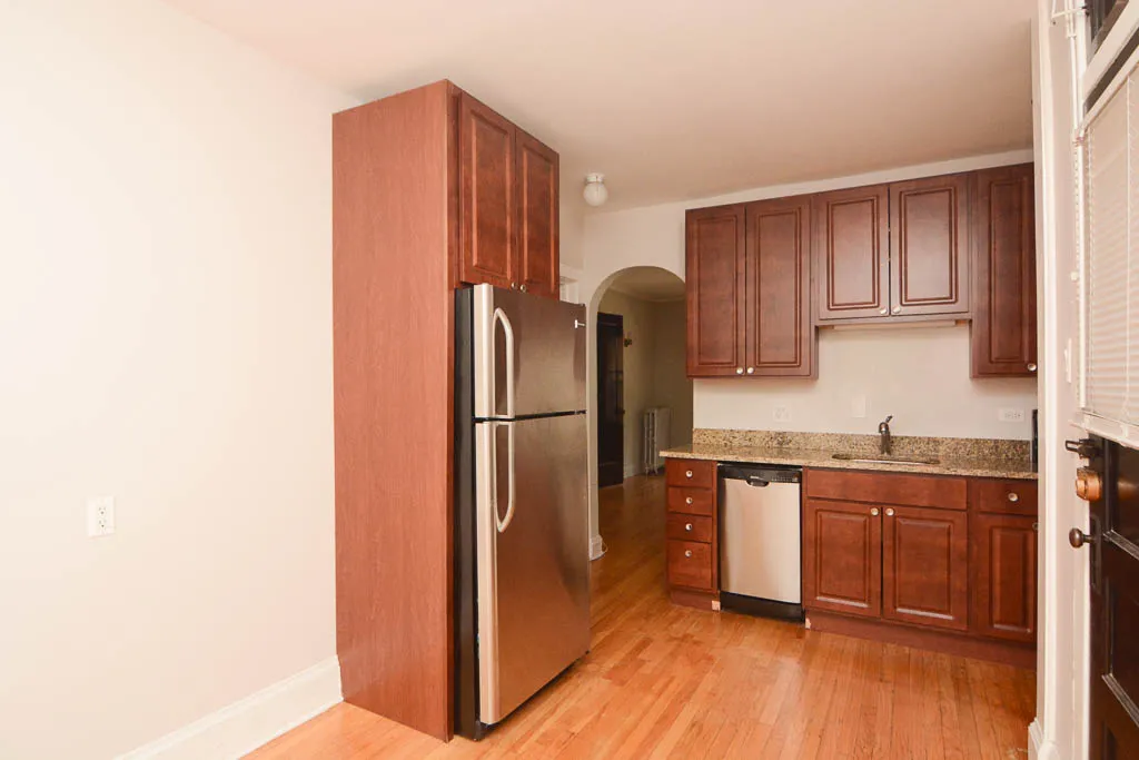 2100 W AINSLIE ST 60625-2100-12 West Ainslie-Chicago-IL