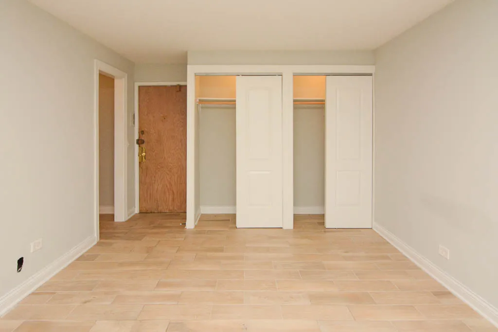 510 W BRIAR PL 60657-510 W Briar-Chicago-IL