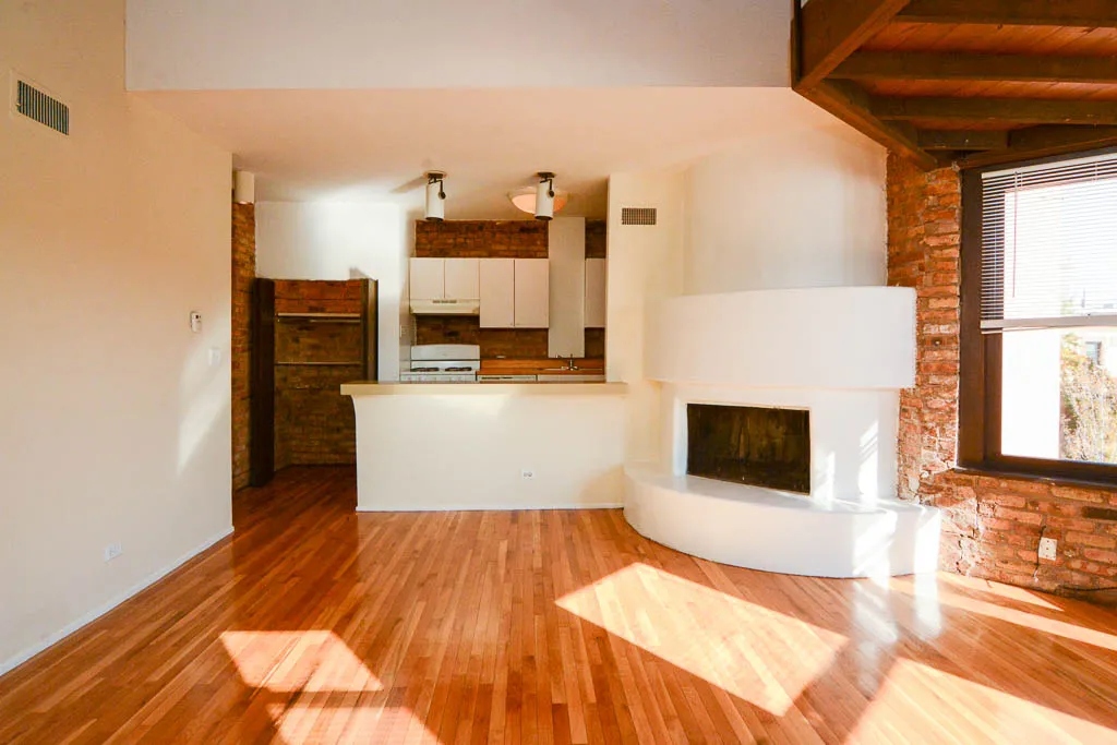 556 W WELLINGTON AVE 60657-556-58 West Wellington-Chicago-IL