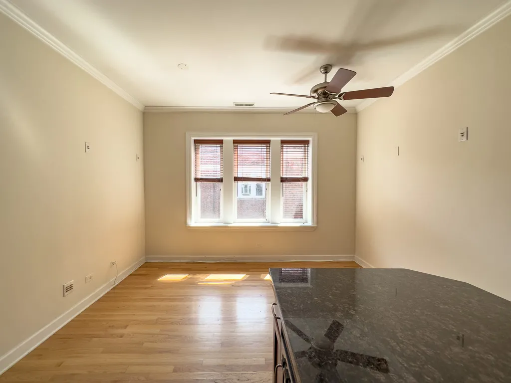 3244 N CLIFTON AVE 60657-3244-54 North Clifton-Chicago-IL