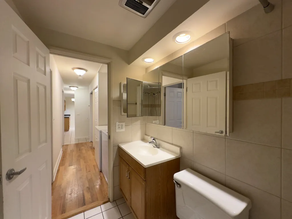 530 W ALDINE AVE 60657-530 West Aldine-Chicago-IL