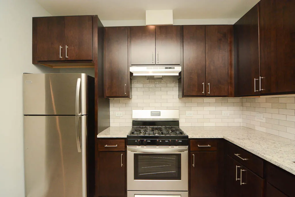 1143  MAPLE AVE 60202-1143-49 Maple-Evanston-IL