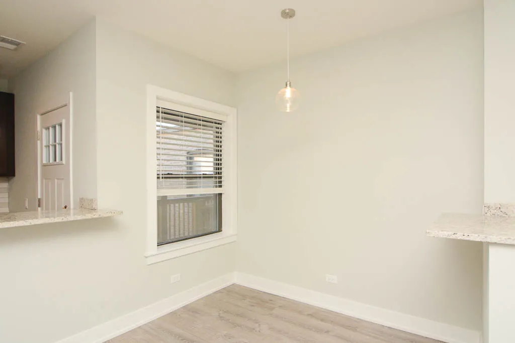 1143  MAPLE AVE 60202-1143-49 Maple-Evanston-IL