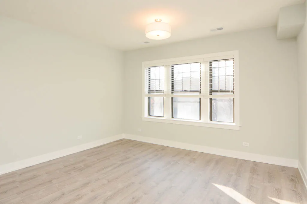 1143  MAPLE AVE 60202-1143-49 Maple-Evanston-IL