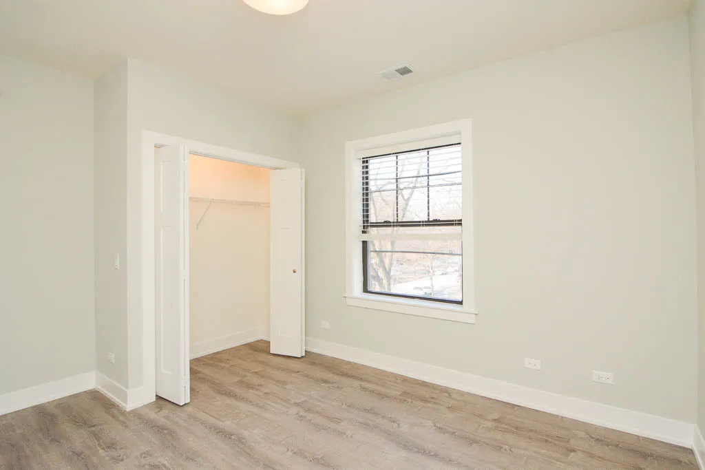 1143  MAPLE AVE 60202-1143-49 Maple-Evanston-IL