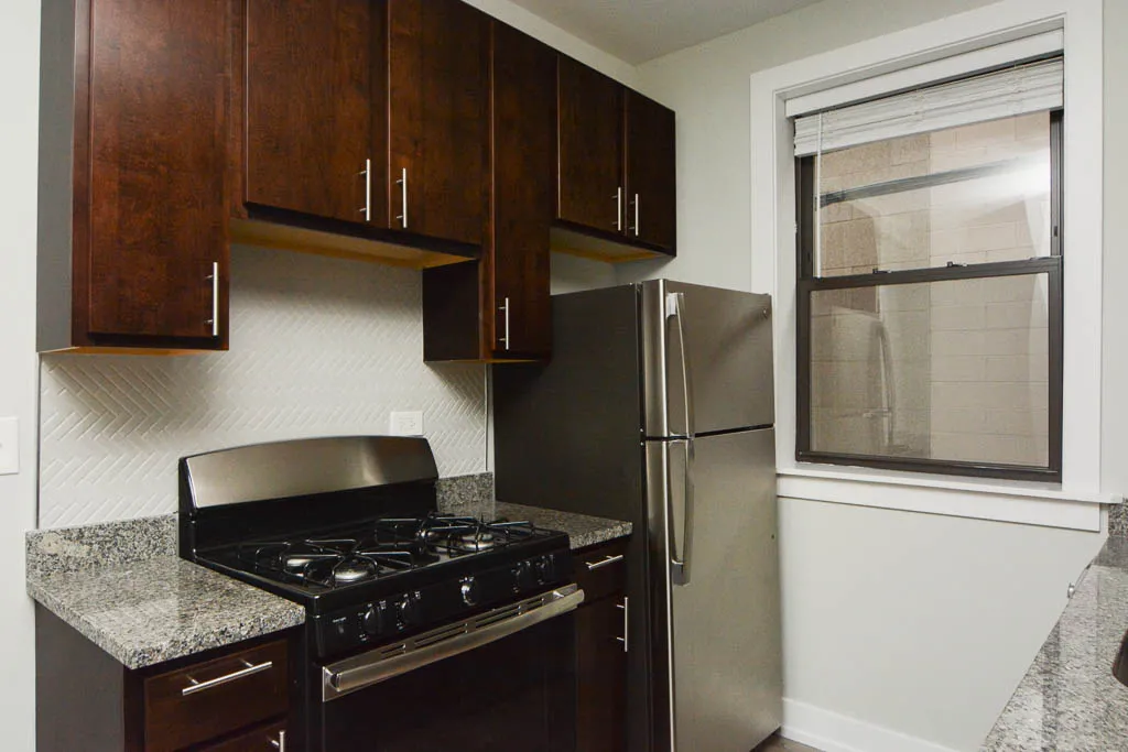 813 W WAVELAND AVE 60613-813-31 West Waveland-Chicago-IL