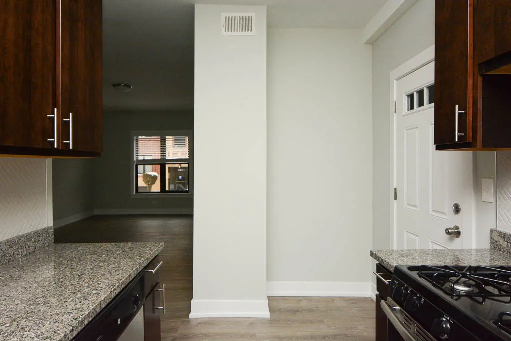 813 W WAVELAND AVE 60613-813-31 West Waveland-Chicago-IL