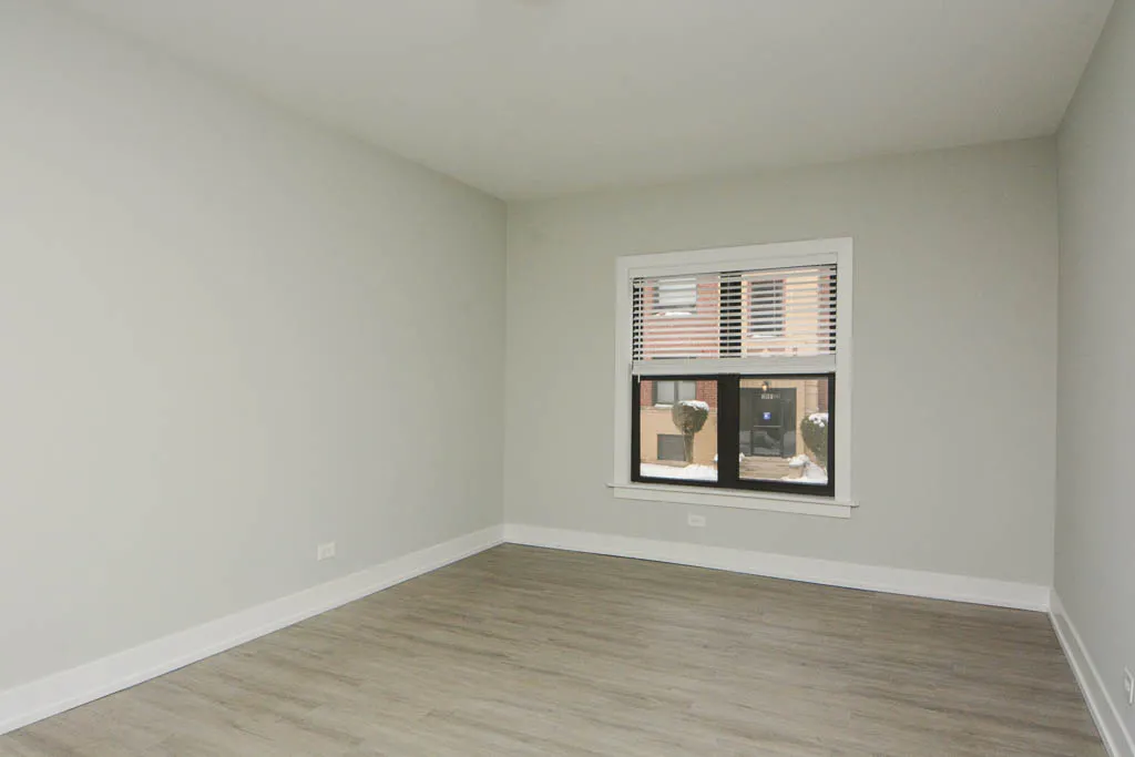 813 W WAVELAND AVE 60613-813-31 West Waveland-Chicago-IL