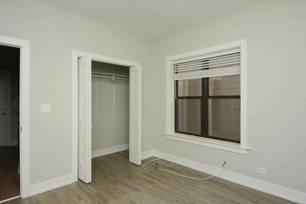 813 W WAVELAND AVE 60613-813-31 West Waveland-Chicago-IL