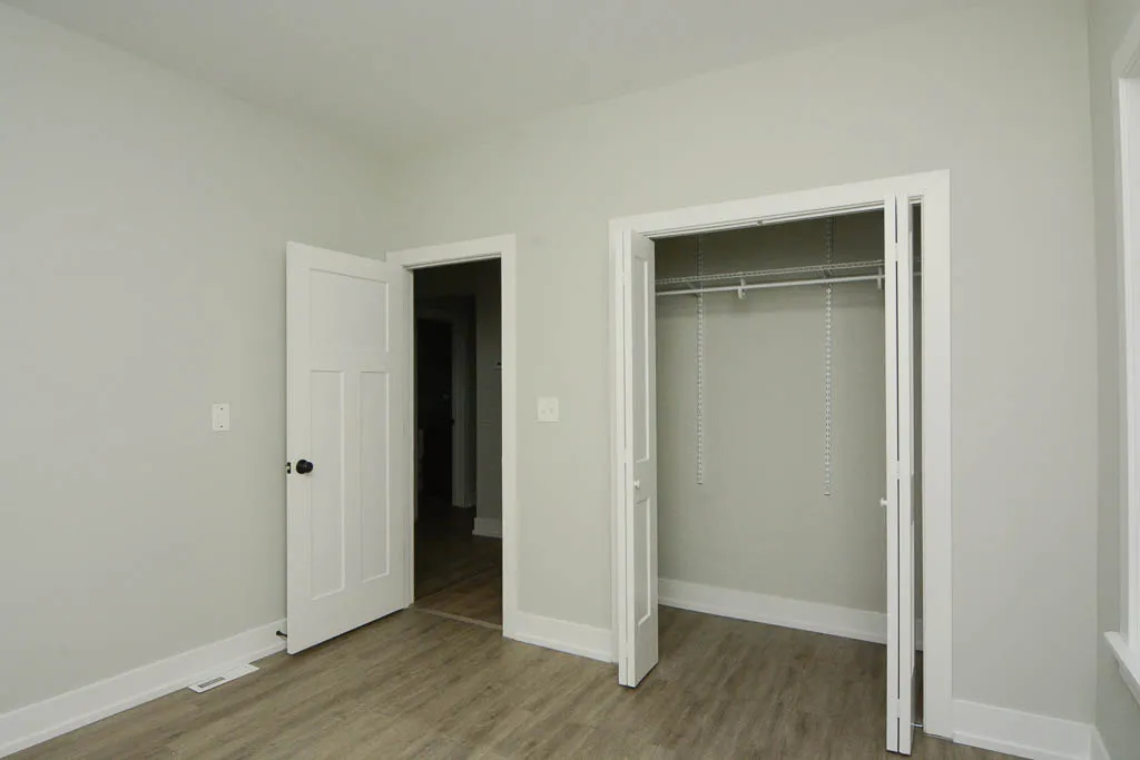 813 W WAVELAND AVE 60613-813-31 West Waveland-Chicago-IL