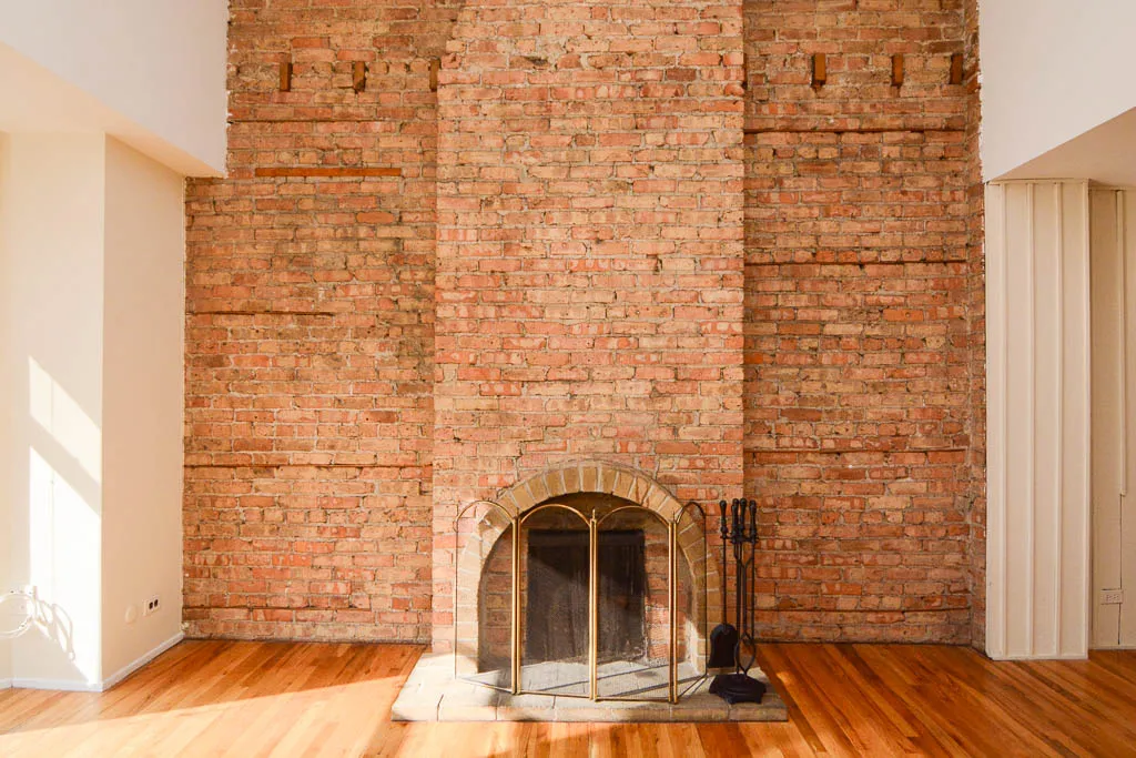 600 W SURF ST 60657-600-06 West Surf-Chicago-IL