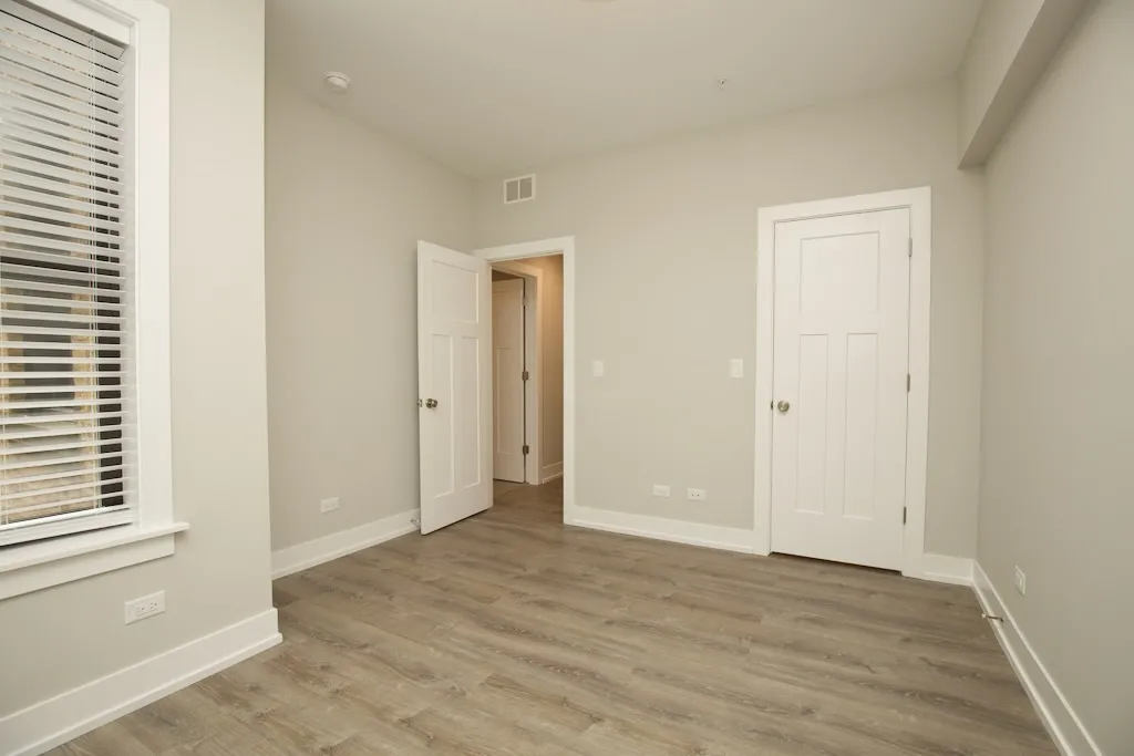 1134  MAPLE AVE 60202-1134 Maple-Evanston-IL