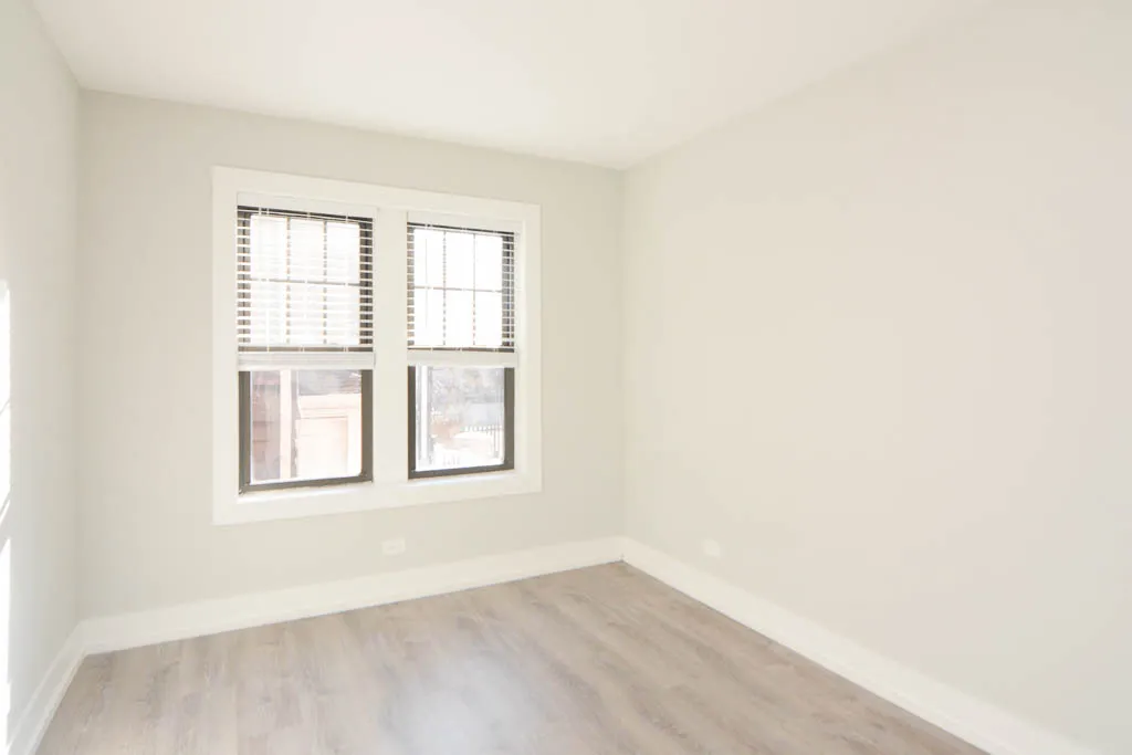 1128 MAPLE AVE 60202-1128 Maple-Evanston-IL