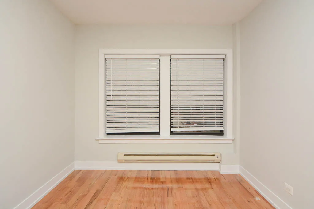 622 West Cornelia Apartments