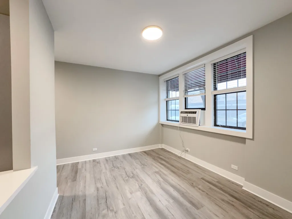 373  HAZEL AVE 60022-373 Hazel Ave-Glencoe-IL