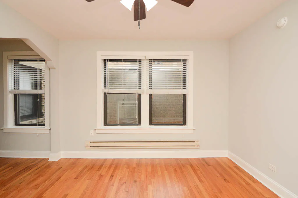 612 W PATTERSON AVE 60613-612 W Patterson-Chicago-IL