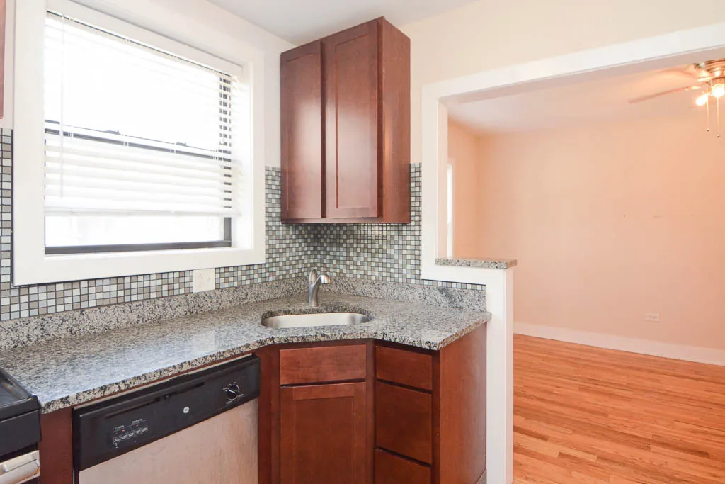 1133 OAK AVE 60202-1133-39 Oak-Evanston-IL