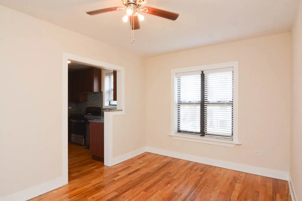 1133 OAK AVE 60202-1133-39 Oak-Evanston-IL