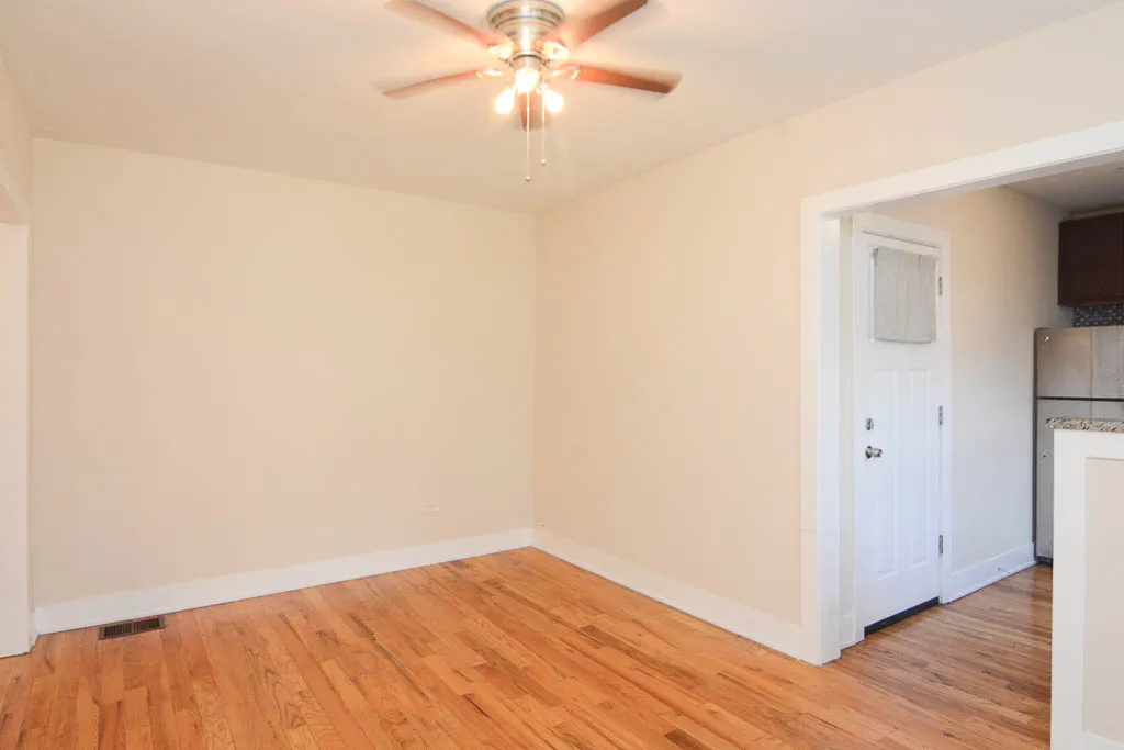 1133 OAK AVE 60202-1133-39 Oak-Evanston-IL