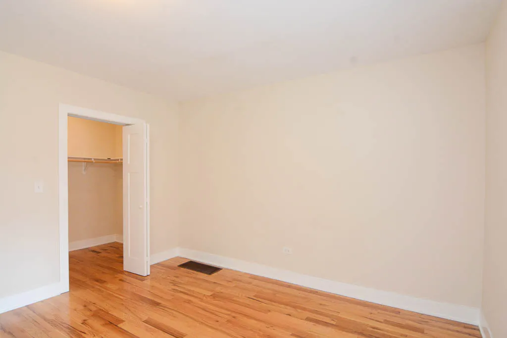 1133 OAK AVE 60202-1133-39 Oak-Evanston-IL