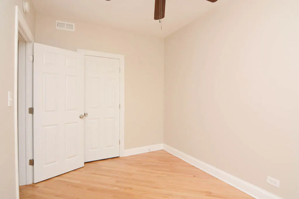 894  GREEN BAY RD 60093-894-96 Green Bay-Winnetka-IL