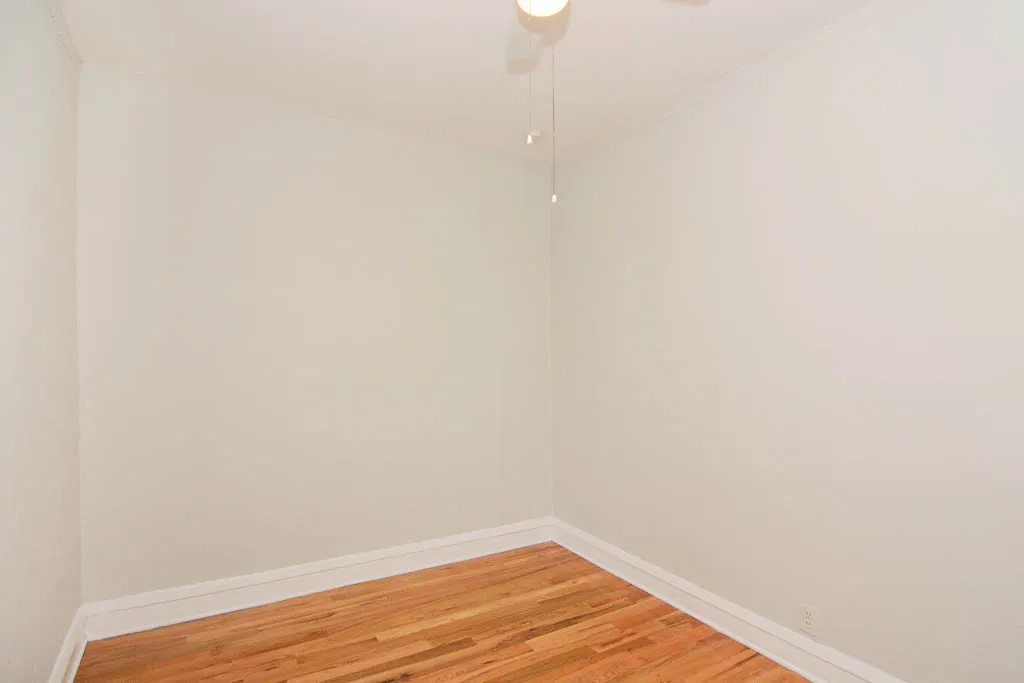 620 W BARRY AVE 60657-620 West Barry-Chicago-IL