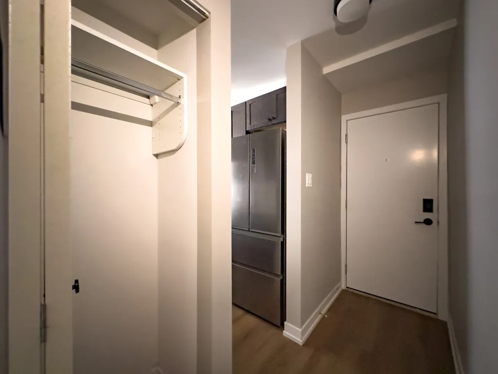 528 W Oakdale Ave 60657 60657-528 West Oakdale-Chicago-IL