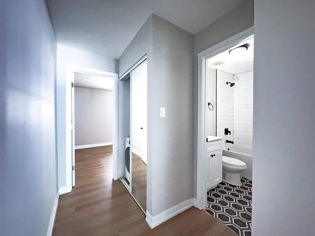 528 W Oakdale Ave 60657 60657-528 West Oakdale-Chicago-IL