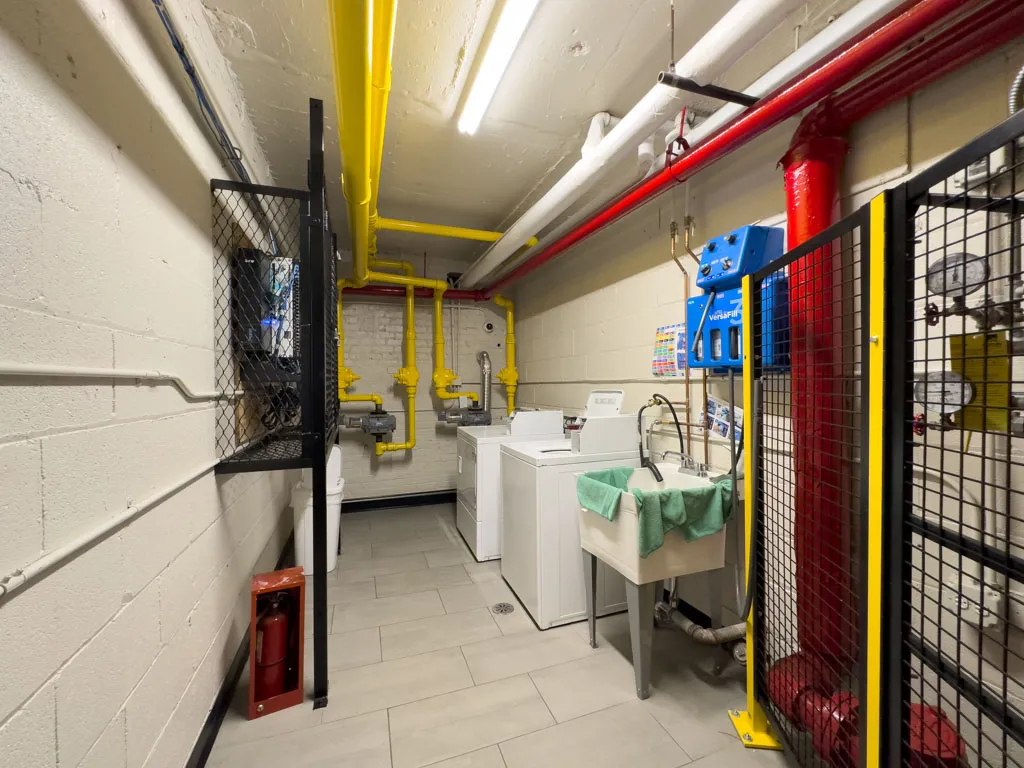 528 W Oakdale Ave 60657 60657-528 West Oakdale-Chicago-IL