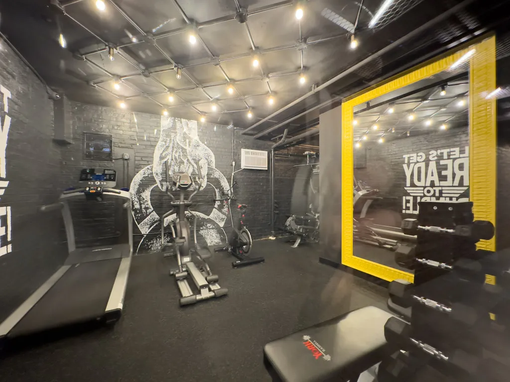 528 W Oakdale Ave 60657 60657-528 West Oakdale-Chicago-IL