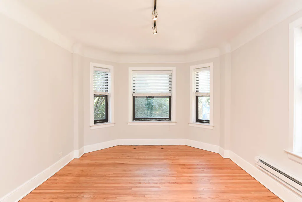 2317 N ROCKWELL ST 60647-2317-27 North Rockwell-Chicago-IL