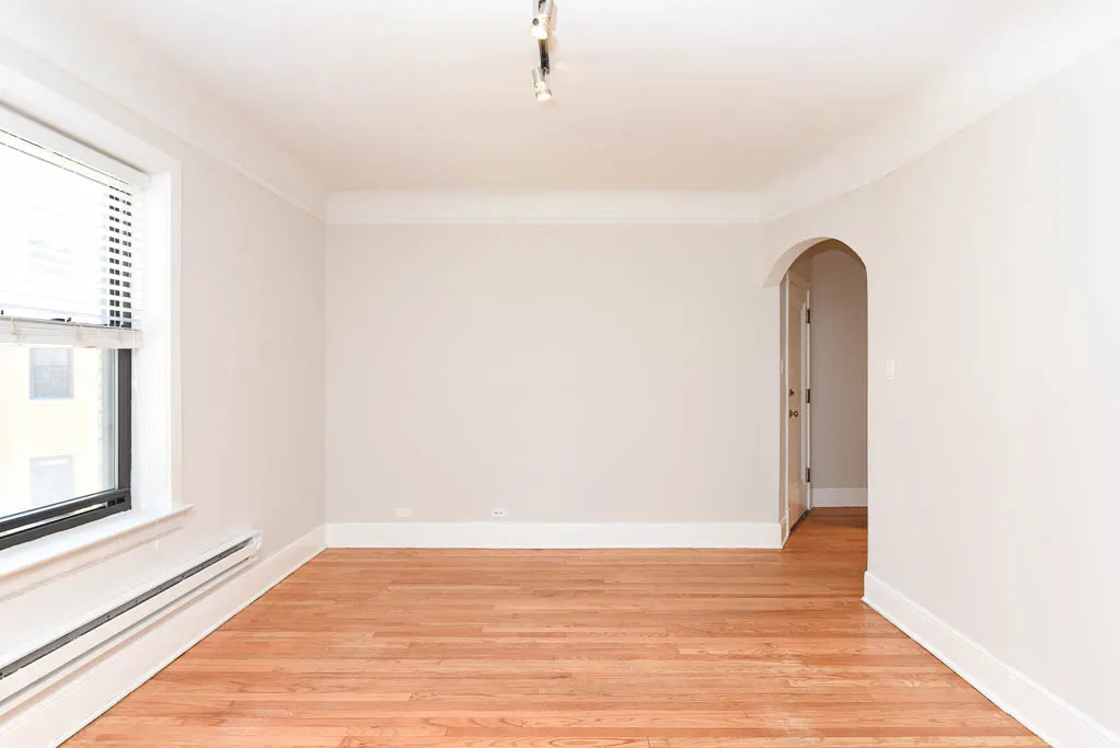 2317 N ROCKWELL ST 60647-2317-27 North Rockwell-Chicago-IL