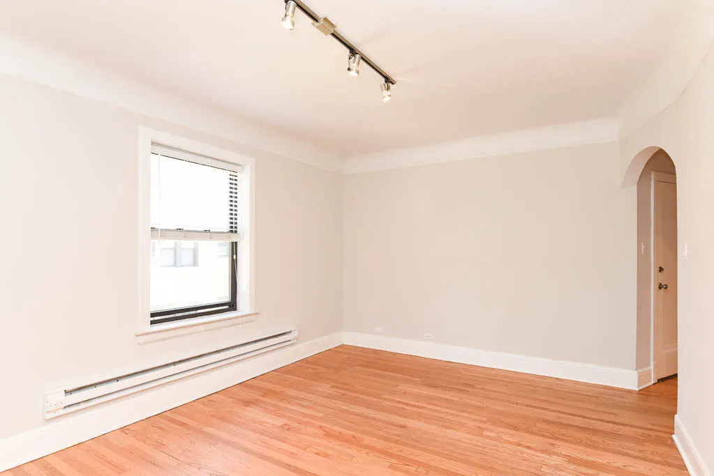 2317 N ROCKWELL ST 60647-2317-27 North Rockwell-Chicago-IL