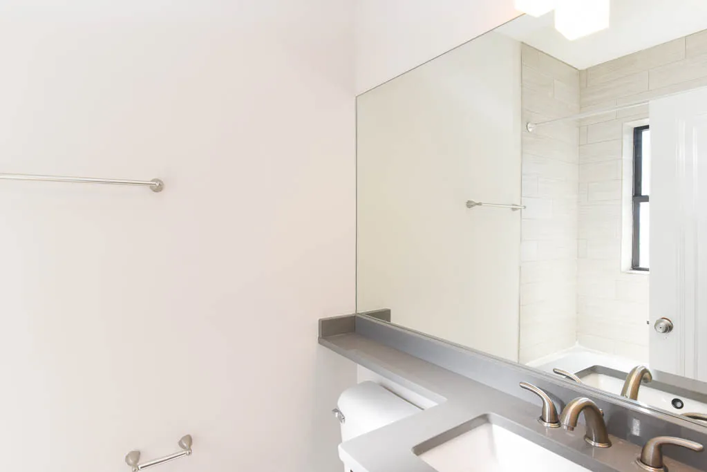 2317 N ROCKWELL ST 60647-2317-27 North Rockwell-Chicago-IL