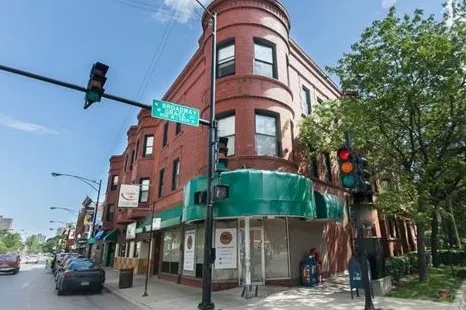 732 West Grace Apartments