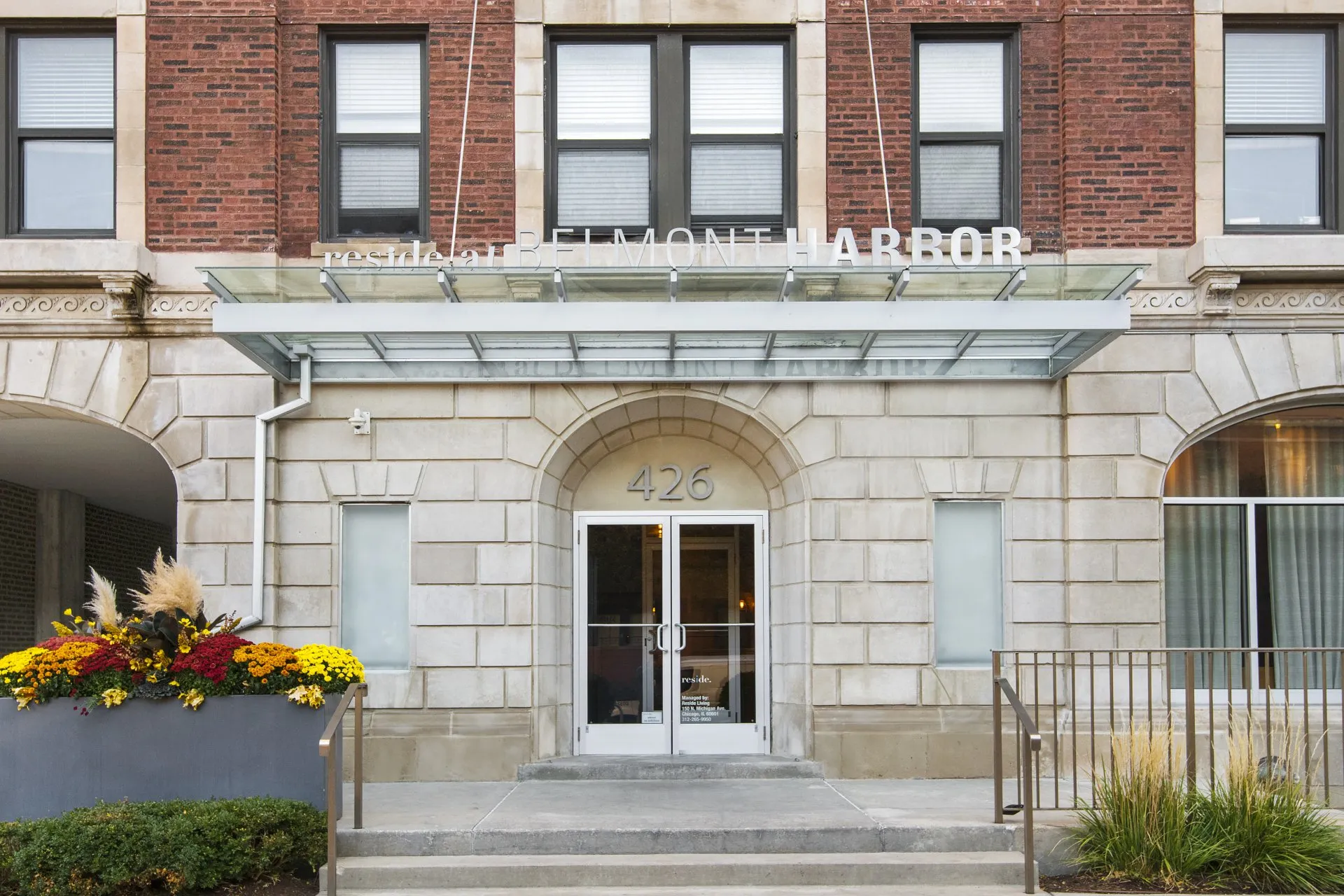 Reside at Belmont Harbor Apartments