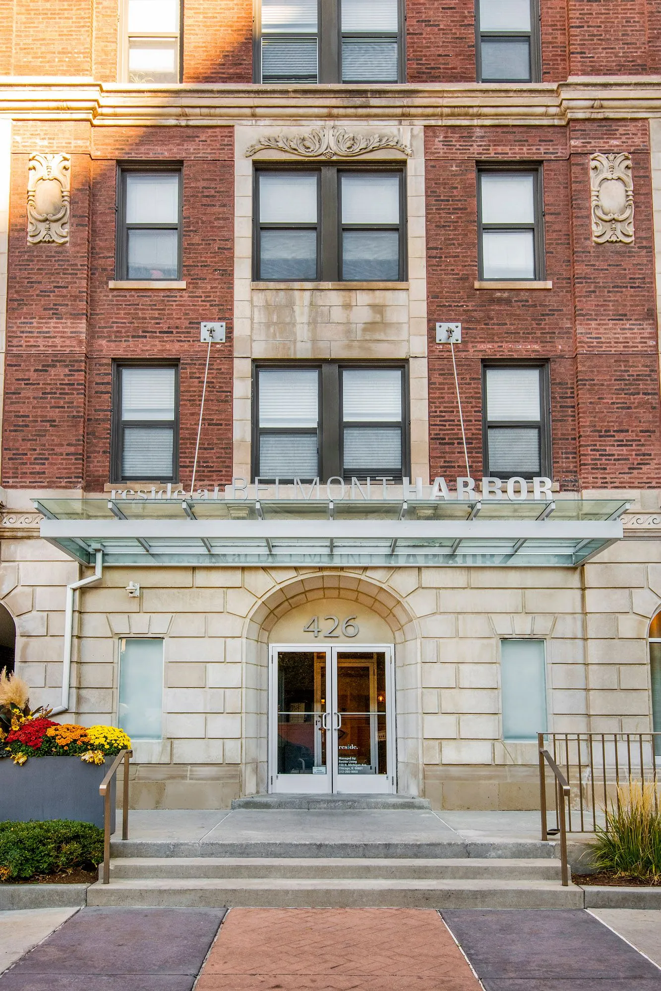 Reside at Belmont Harbor Apartments