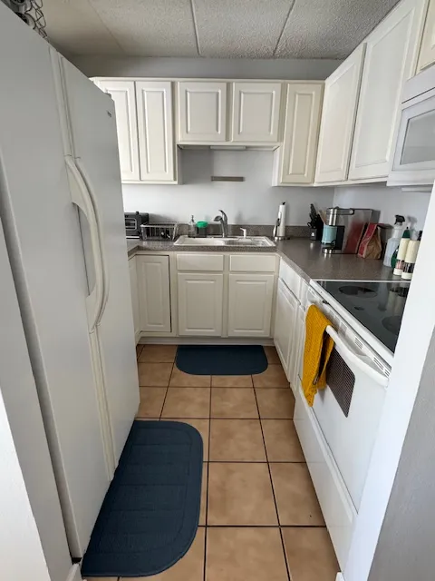 711 W GORDON TER 60613-unit#502-Chicago-IL