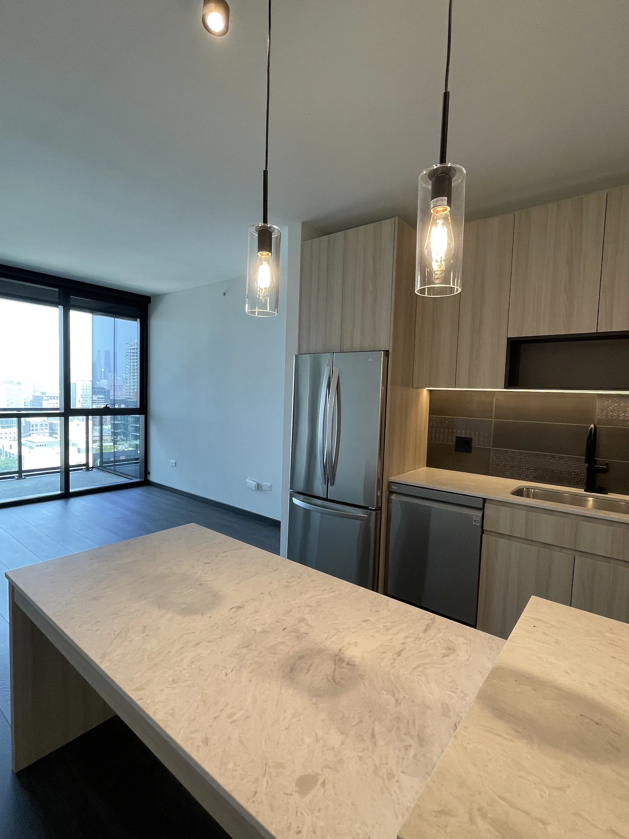 West Loop Apartments For Rent 1 Bedroom, 1 Bathroom At 1400 W Randolph