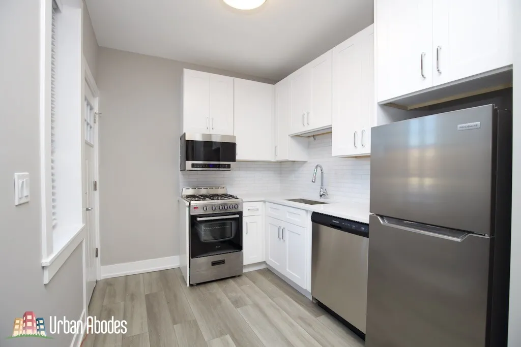 3943 N Janssen, ,  60613 60613-unit#1S-Chicago-IL