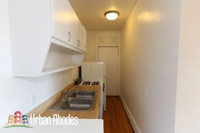 951 W Cornelia, , 60657 60657-unit#2B-Chicago-IL