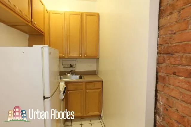 511 W Melrose, ,  60657 60657-unit#108-Chicago-IL