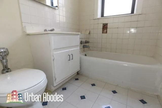 628 W Cornelia, , 60657 60657-unit#2W-Chicago-IL