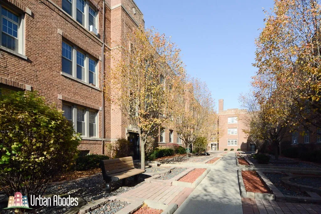 628 W Barry, ,  60657 60657-unit#3N-Chicago-IL