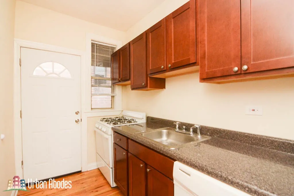 628 W Barry, ,  60657 60657-unit#3N-Chicago-IL