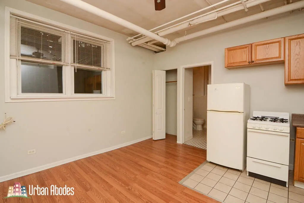 2827 N Burling, ,  60657 60657-unit#06-Chicago-IL